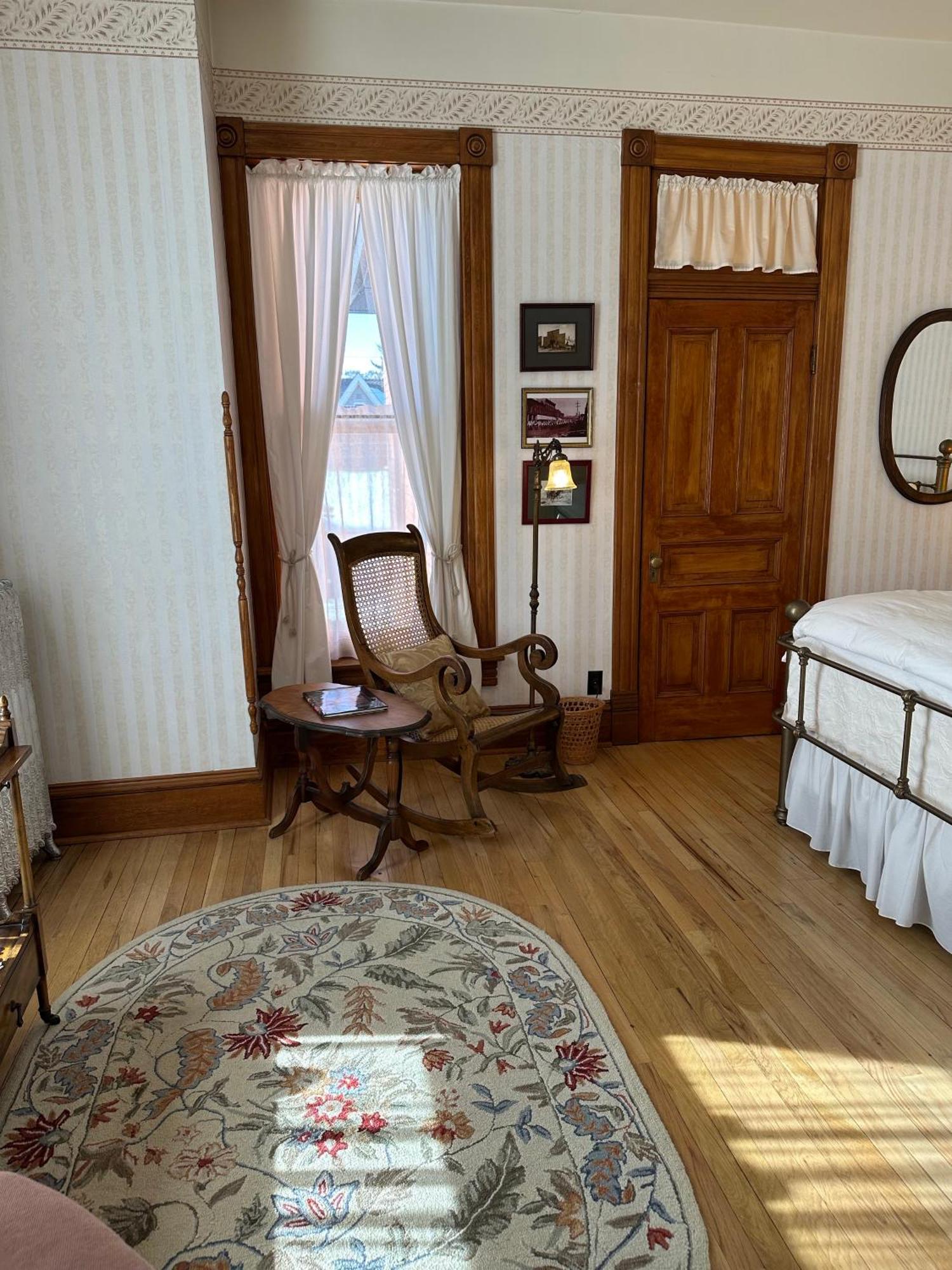 Gable House Bed And Breakfast Inn Durango Exterior photo